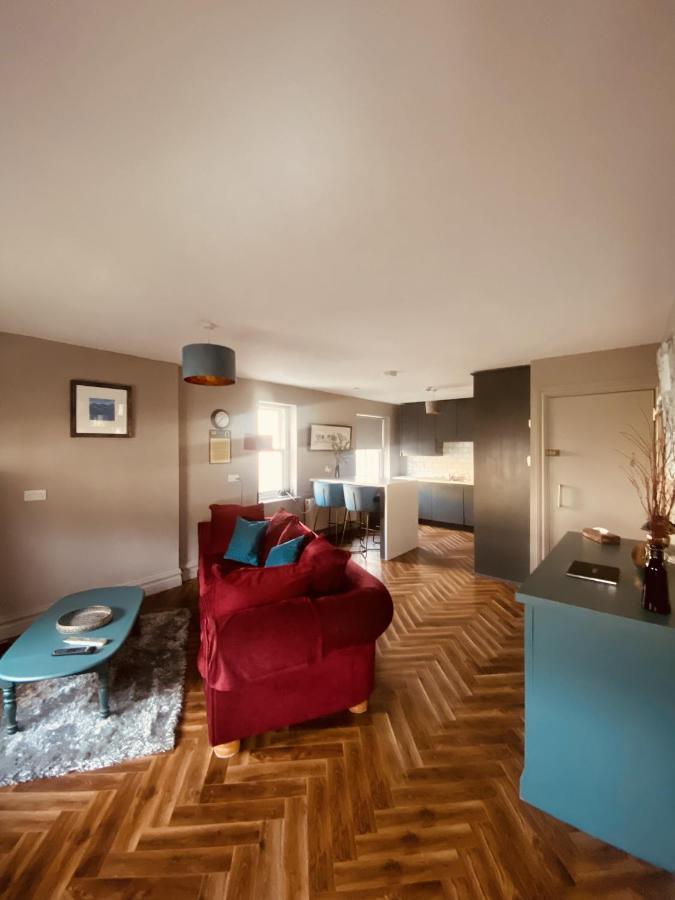3 Bedroom Luxury Apartment Main Street Cashel  Exteriör bild
