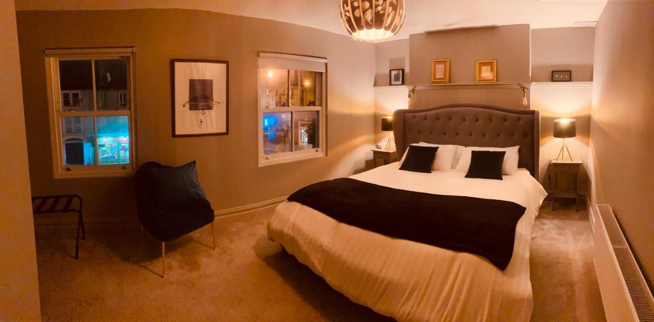 3 Bedroom Luxury Apartment Main Street Cashel  Exteriör bild